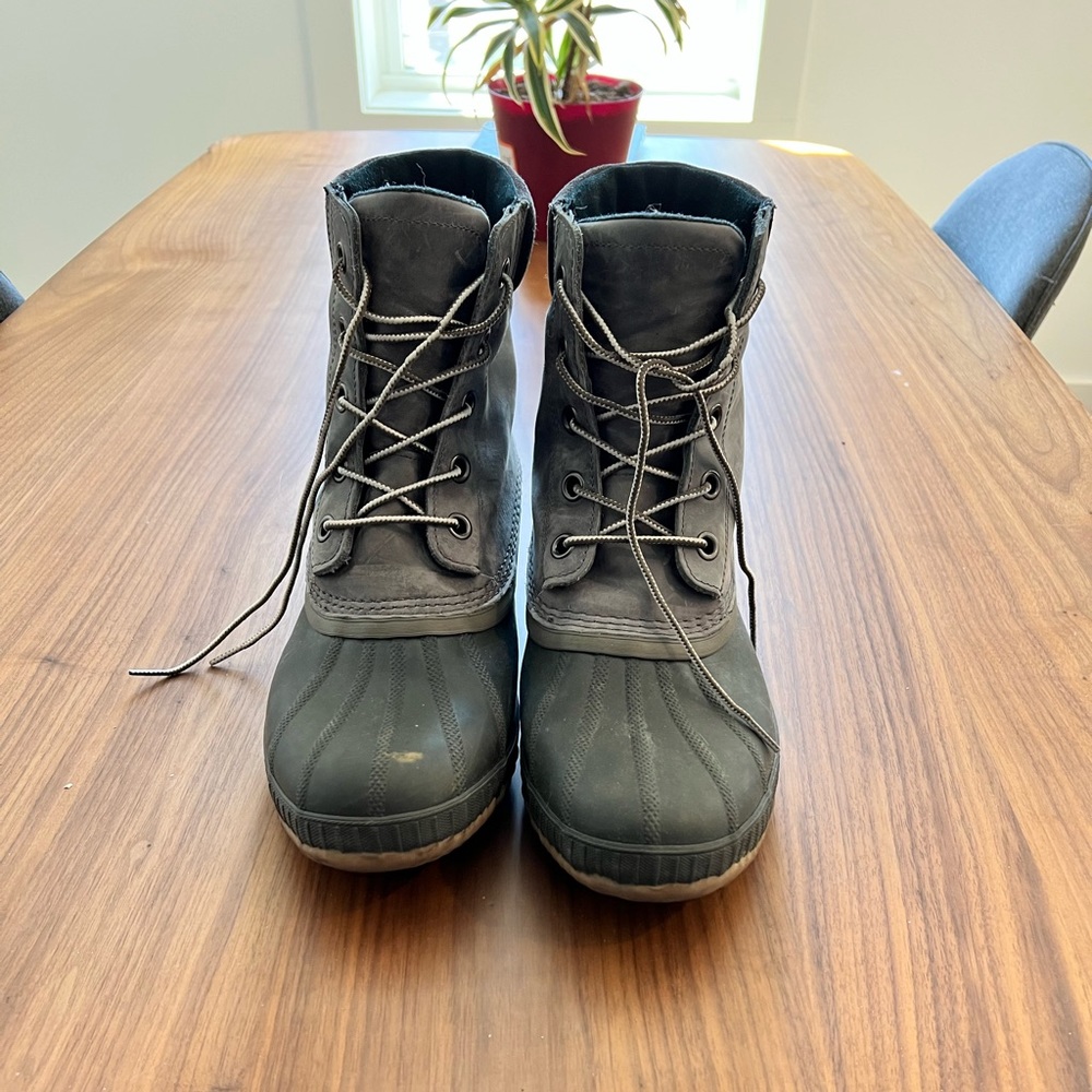 Sorel Rain Boots 11.5